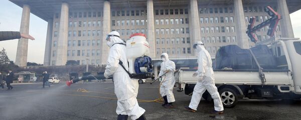 Профилактические меры против распространения коронавируса в Сеуле - Sputnik Таджикистан