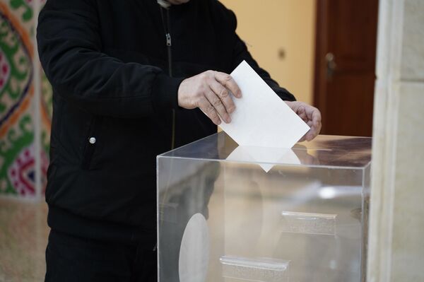 Ҷашнҳои рӯзи 3 октябр дар Тоҷикистон ва ҷаҳон Ҷашнҳои рӯзи 3 октябр дар Тоҷикистон ва ҷаҳон - Sputnik Тоҷикистон