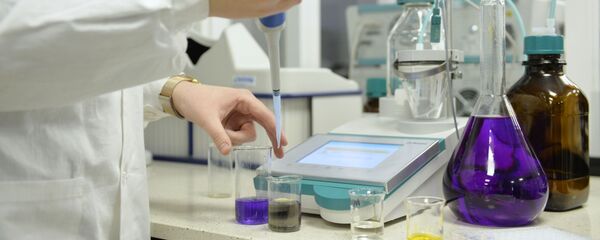 Препарат против коронавируса Препарат против коронавируса - Sputnik Тоҷикистон