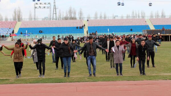 Подготовка к празднованию Навруза в Худжанде - Sputnik Таджикистан