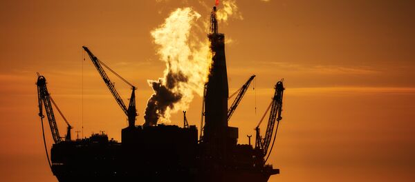 Нефтяная платформа Приразломная - Sputnik Таджикистан