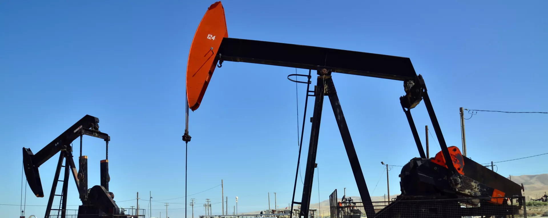 Нефтяные насосы, архивное фото  - Sputnik Тоҷикистон, 1920, 01.02.2021