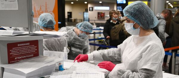 В Шереметьево усилили санитарный контроль в связи с коронавирусом - Sputnik Тоҷикистон