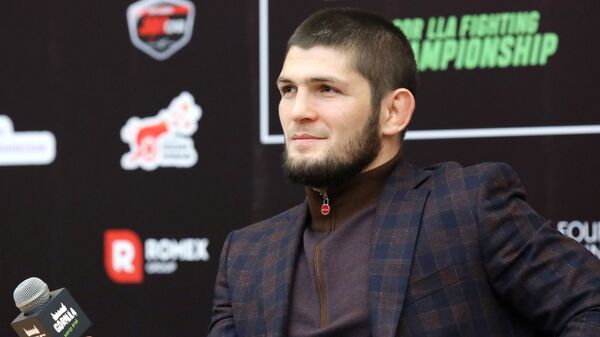 Боец смешанного стиля, чемпион абсолютного бойцовского чемпионата (UFC) в легком весе Хабиб Нурмагомедов - Sputnik Таджикистан