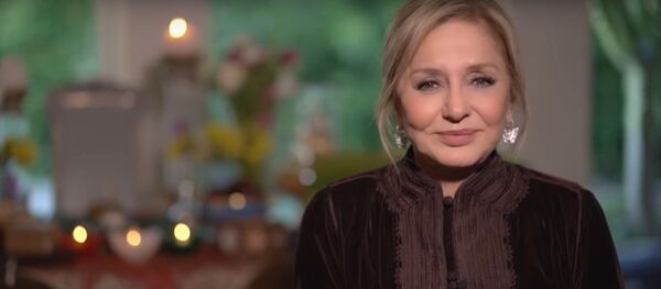 Иранская певица Гугуш поздравила с праздником Навруза - Sputnik Тоҷикистон