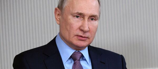 Президент РФ Владимир Путин - Sputnik Тоҷикистон