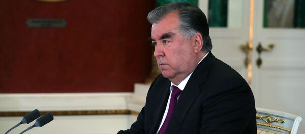 Президент Таджикистана Эмомали Рахмон - Sputnik Тоҷикистон