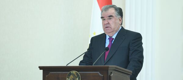 Президент Республики Таджикистан Эмомали Рахмон Президент Республики Таджикистан Эмомали Рахмон - Sputnik Таджикистан