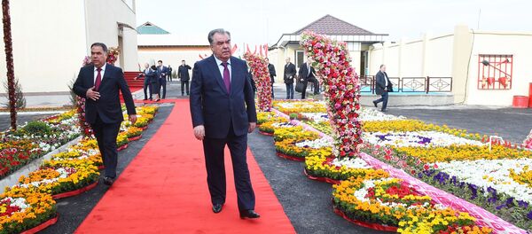 Президент Республики Таджикистан Эмомали Рахмон - Sputnik Таджикистан