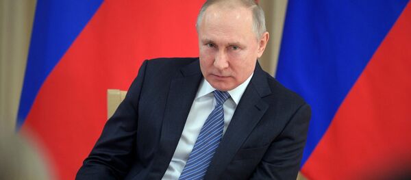 Президент РФ Владимир Путин Президент РФ Владимир Путин - Sputnik Тоҷикистон