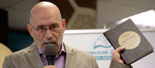 Писатель Борис Акунин - Sputnik Тоҷикистон