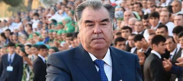 Рахмон в Согдийской области. Большая поездка. Открытие предприятий, празднование Навруза - YouTube Рахмон в Согдийской области. Большая поездка. Открытие предприятий, празднование Навруза - YouTube - Sputnik Таджикистан