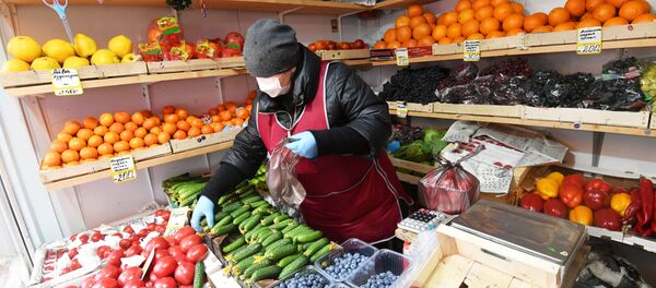 Работа Преображенского рынка в Москве - Sputnik Таджикистан