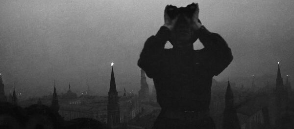 Великая Отечественная война 1941-1945 гг. Бойцы войск ПВО на страже московского неба, архивное фото - Sputnik Таджикистан