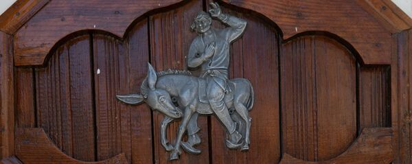 Ходжа Насреддин — фольклорный персонаж мусульманского Востока и некоторых народов Средиземноморья и Балкан Ходжа Насреддин — фольклорный персонаж мусульманского Востока и некоторых народов Средиземноморья и Балкан - Sputnik Таджикистан