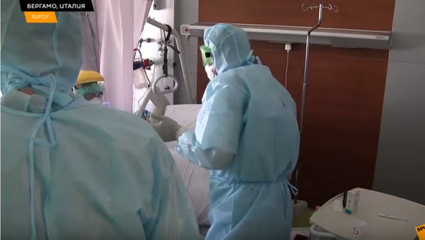 Полевой госпиталь в Бергамо развернут: медики готовятся к приему пациентов - Sputnik Таджикистан