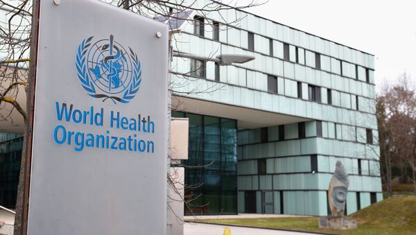 Логотип Всемирной организации здравоохранения (ВОЗ) здания в Женеве - Sputnik Тоҷикистон