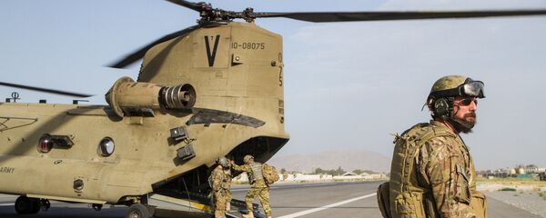 Американские войска увозят раненых, архивное фото - Sputnik Тоҷикистон