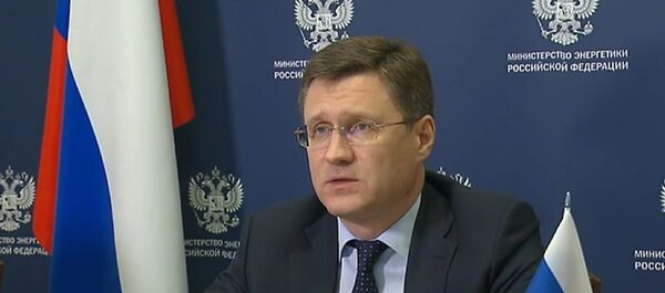 Министр энергетики России рассказывает о сделке по сокращению добычи нефти - Sputnik Таджикистан