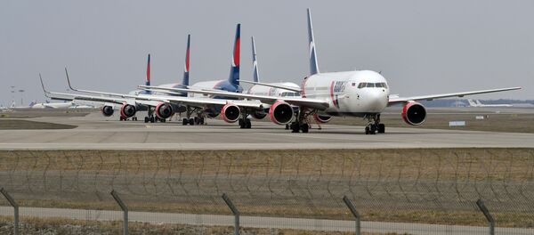 Самолеты на стоянке в аэропорту Внуково - Sputnik Тоҷикистон