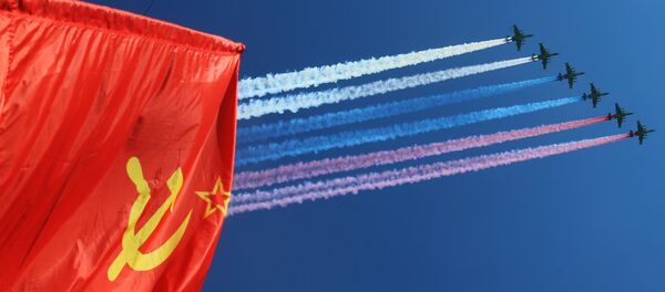 Военный парад в честь 71-й годовщины Победы в ВОВ Военный парад в честь 71-й годовщины Победы в ВОВ - Sputnik Таджикистан