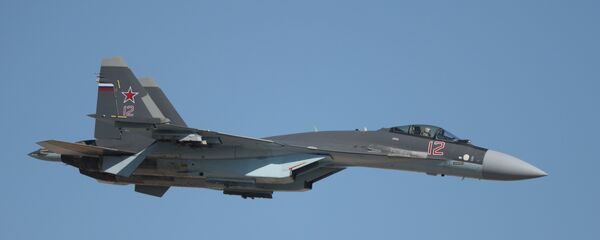 Самолет Су-35 - Sputnik Таджикистан