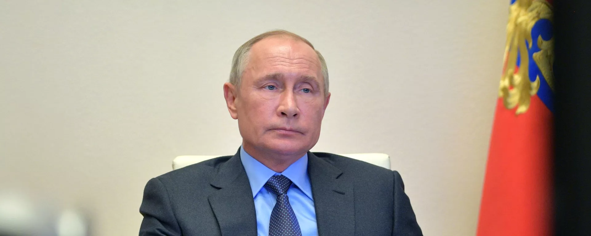 Президент РФ В. Путин провел встречу с губернатором Воронежской области А. Гусевым - Sputnik Тоҷикистон, 1920, 24.09.2020