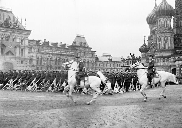Какой сегодня праздник в Таджикистане и мире: 24 июня Какой сегодня праздник в Таджикистане и мире: 24 июня - Sputnik Таджикистан