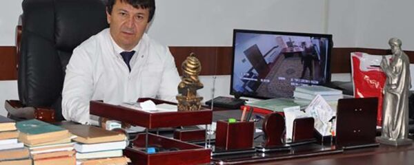 Министр здравоохранения Таджикистана Джамоллидин Абдуллозода - Sputnik Тоҷикистон