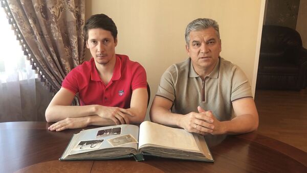 Фронтовая перекличка: Адьям и Далер Кузяевы вспоминают дедов и прадедов - YouTube - Sputnik Таджикистан