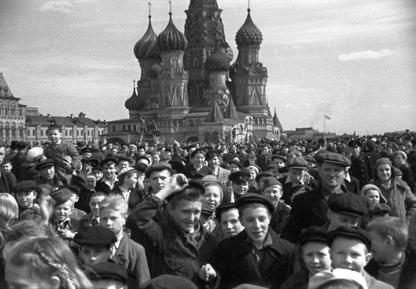 9 мая 1945 года в Москве - Sputnik Таджикистан