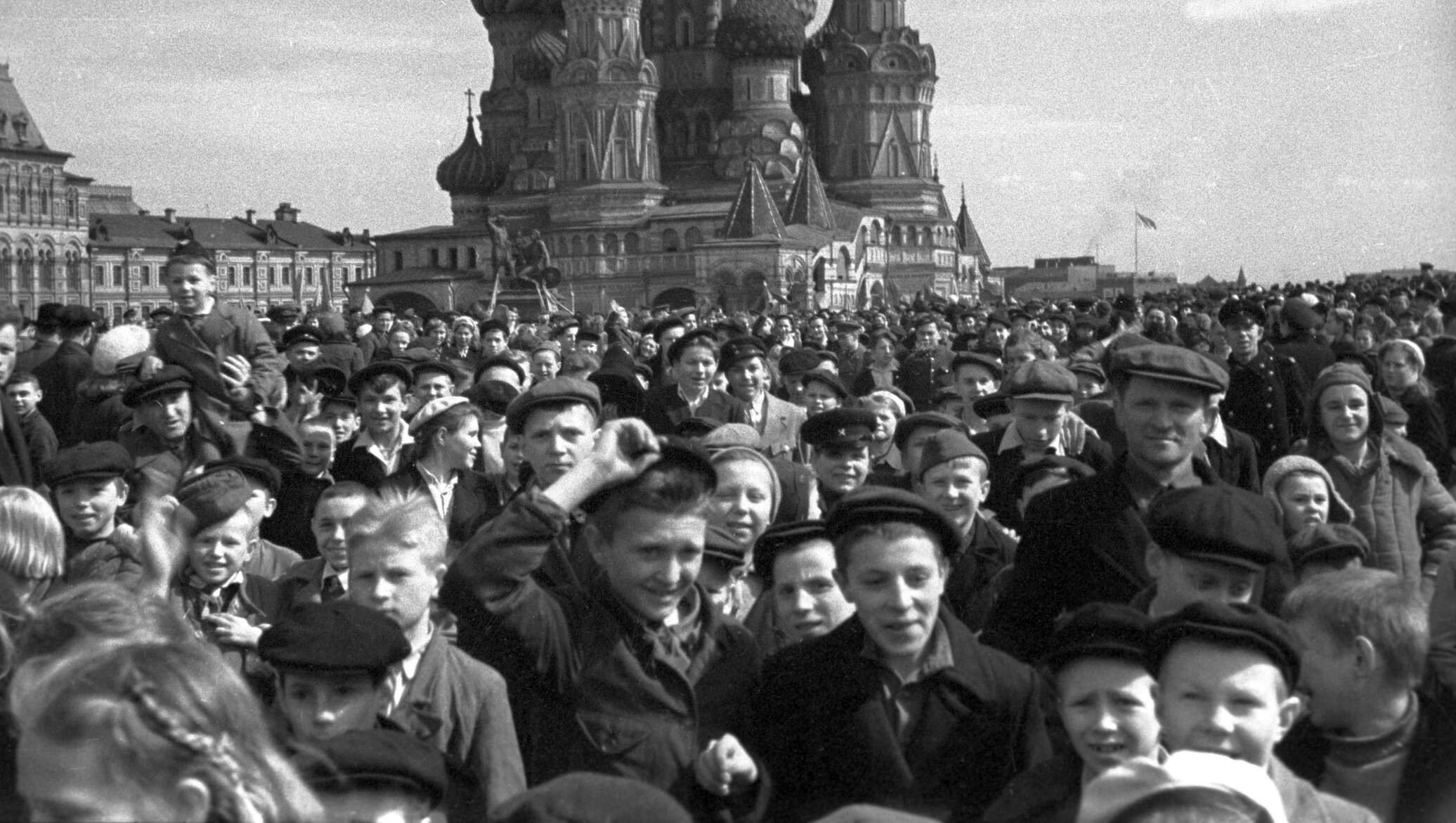День Победы на красной площади 9 мая 1945 года