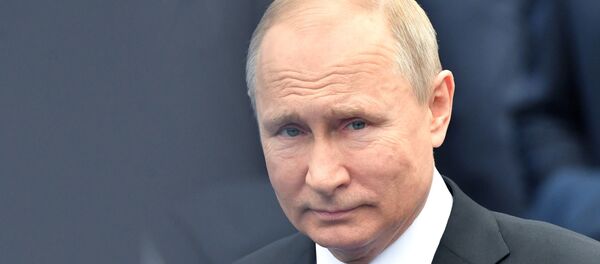 Владимир Путин участвует в торжественных мероприятиях в День Победы - Sputnik Таджикистан