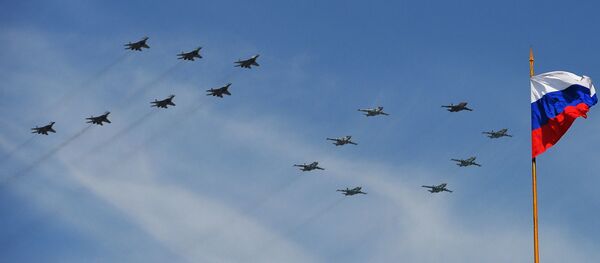 Авиапарад в честь 75-летия Победы - Sputnik Таджикистан