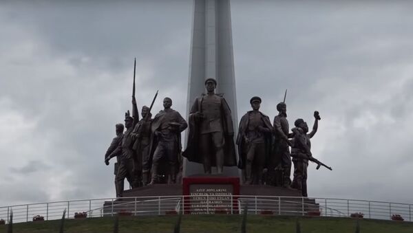В Ташкенте открылся Парк Победы - Sputnik Таджикистан