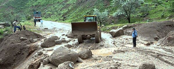 Ликвидация последствий после ливневых дождей в Таджикистане - Sputnik Тоҷикистон