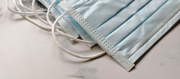 Медицинские маски - Sputnik Тоҷикистон