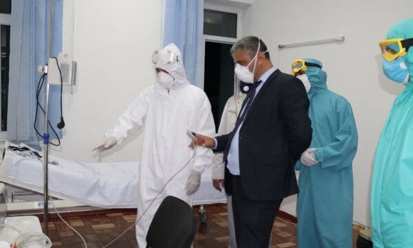 Шабона: Шодихон Ҷамшед аз беморхонаҳои Душанбе боздид кард - Sputnik Тоҷикистон