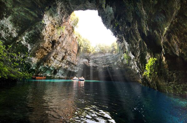 Пещера Мелиссани, Греция - Sputnik Таджикистан