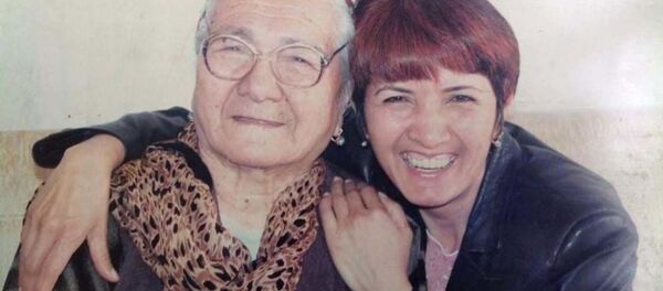 Зебуниссо Рустамова ва модараш - Sputnik Тоҷикистон