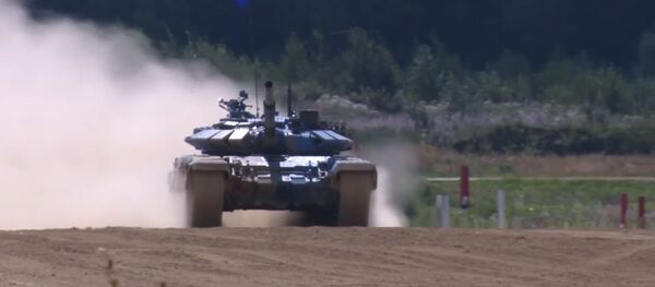Захватывающие кадры боевой подготовки танкистов - Sputnik Таджикистан