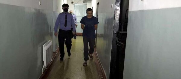 Иномзода Фирдавс, отец, который избивал своих детей на допросе - Sputnik Тоҷикистон