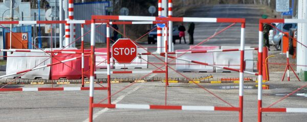 Пункт пропуска на границе, архивное фото Пункт пропуска на границе, архивное фото - Sputnik Таджикистан