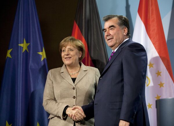 Какой сегодня праздник в Таджикистане и мире: 13 декабря - Sputnik Таджикистан