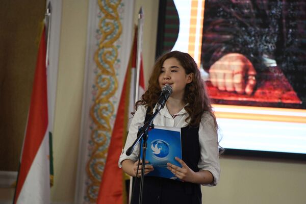 Празднование Международного дня русского языка и дня рождения А.С. Пушкина в Душанбе - Sputnik Таджикистан