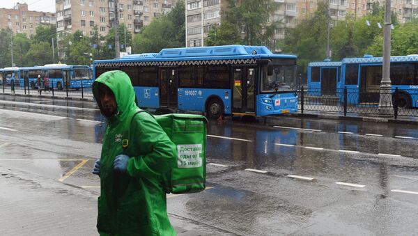 Дождь в Москве - Sputnik Таджикистан