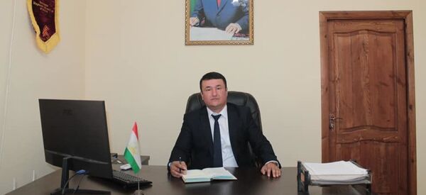 Бо розигии Эмомалӣ Раҳмон: Каримзода раиси ҲХДТ дар ноҳияи Ашт таъйин шуд - Sputnik Тоҷикистон