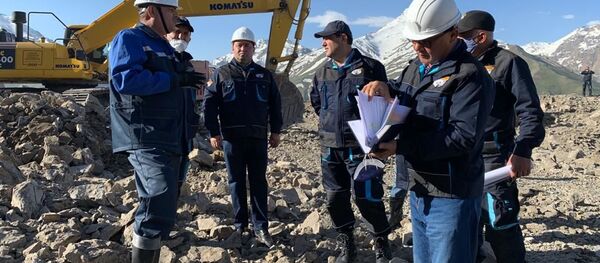 Визит Министра промышленности и новых технологий Республики Таджикистан на предприятия угольной промышленности Айнинского района Согдийской области - Sputnik Тоҷикистон