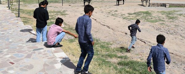 Дети, архивное фото - Sputnik Таджикистан