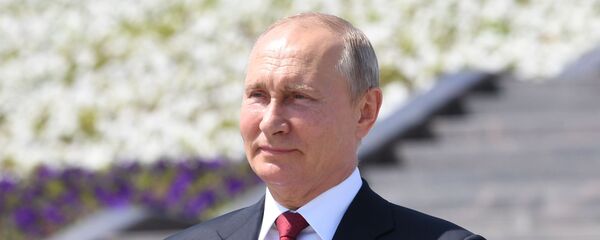 Президент РФ В. Путин - Sputnik Тоҷикистон